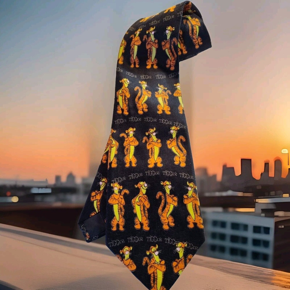 Disney‎ Tigger Necktie Men's Winnie The Pooh Cartoon Tie 56-4. 1135